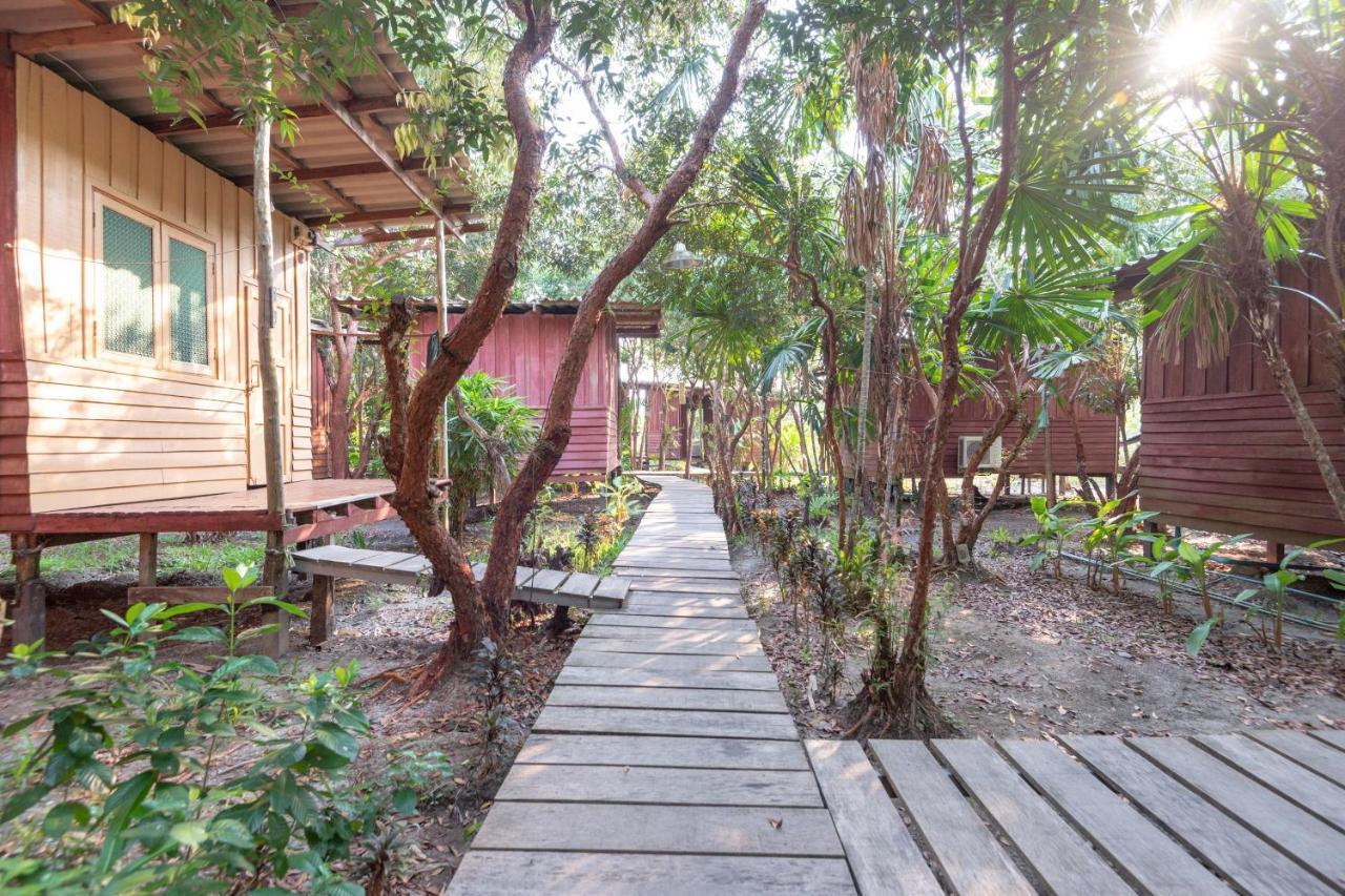 Oyo 693 Tree House Cottage Koh Chang Ngoại thất bức ảnh